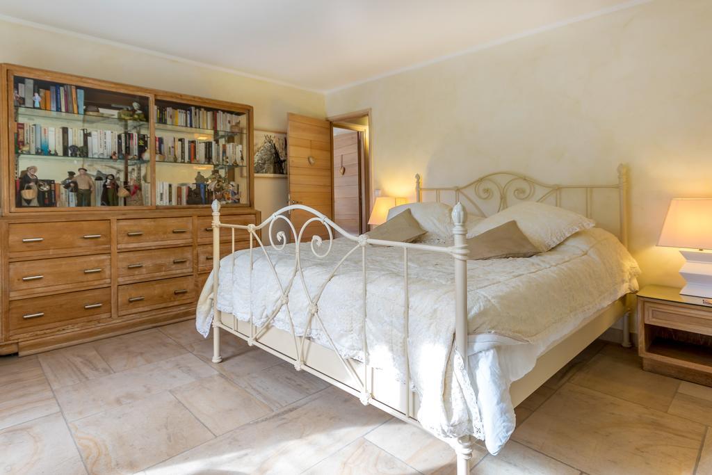 Lou Granos Bed & Breakfast Горд Екстериор снимка