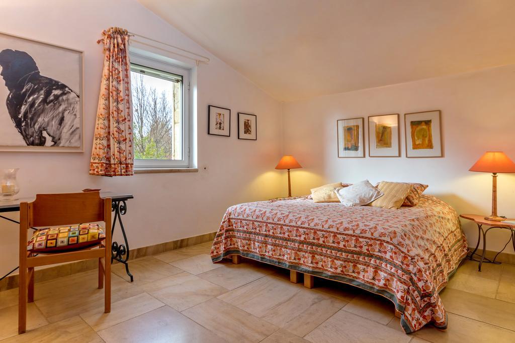 Lou Granos Bed & Breakfast Горд Екстериор снимка