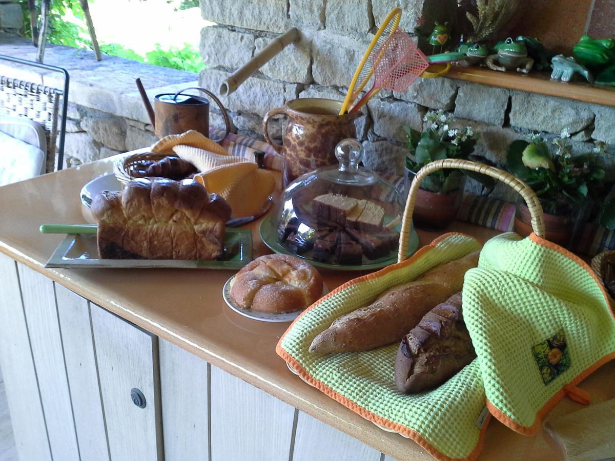 Lou Granos Bed & Breakfast Горд Екстериор снимка